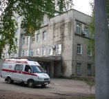Серовская городская больница на улице Максима Горького в Серове