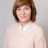 Петухова Елена