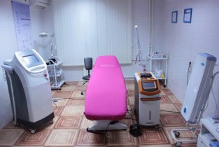Das Clinic (Дас клиник)