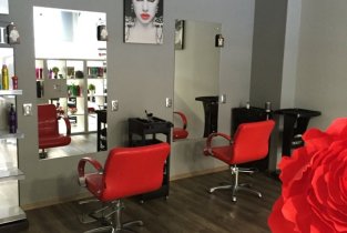 Lucky Beauty Studio (Лаки бьюти студио)