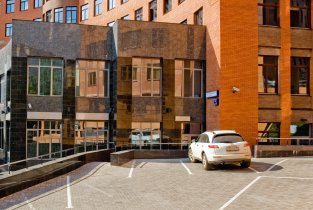 French Dental Clinic (Френч Дентал Клиник)