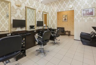 Цирюльникъ в районе Пашенный