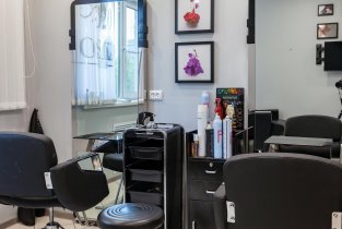 SOSedka beauty saloon (Соседка бьюти салун)