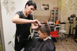 Апрель