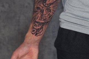 Artemov.tattoo