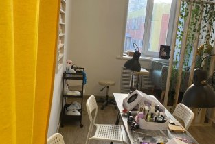 School studio Apex