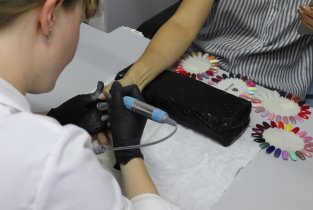 ЦирюльникЪ на проспекте Космонавтов