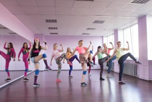 Diamond на улице Генерал-Лейтенанта Озерова