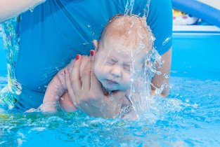 Swim & Play