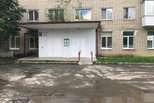 Детская поликлиника №13 на Уральской улице