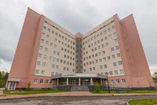 Областной перинатальный центр на улице Серафимы Дерябиной