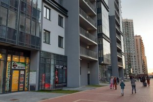 Флора на бульваре Менделеева