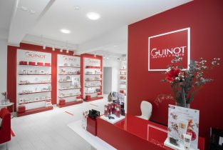 Guinot на Итальянской улице