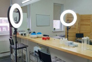 Академия перманентного макияжа официальный представитель FlaxTap Academy