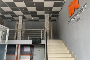 Молярис на улице Лопатина