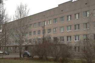 Поликлиника №1 на Октябрьской улице в Бору