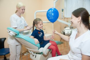 Дента в Азове, переулок Социалистический