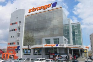 Strongo Hammer Strength на улице Ады Лебедевой