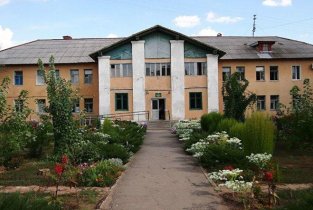 Городская детская больница на улице Свердлова в Волжском