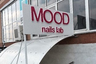 Mood nails lab