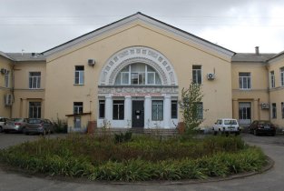 Клиническая больница №5 на улице Пельше, 2
