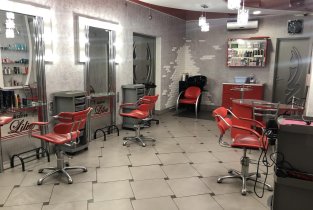 Elliish hair studio