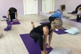 33 шпагата на улице Державина