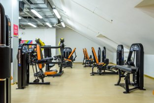 Alex Fitness на метро Площадь Тукая