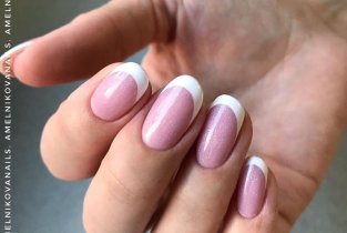 A. Melnikova nails