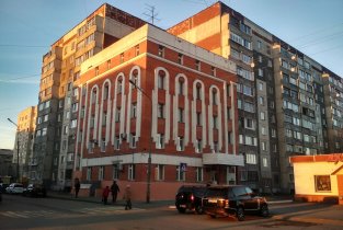 Курганская поликлиника №2 на Советской улице
