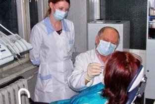 Центр стоматологии и челюстно-лицевой хирургии взрослая регистратура на улице Вучетича