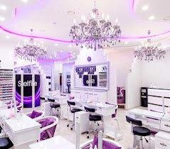 Selfie Nail & Beauty Club на метро Фрунзенская