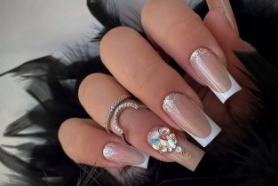 Nails Scylpt