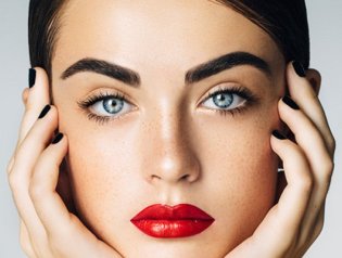 Удаление перманентного макияжа: как безопасно и быстро избавиться от пигмента