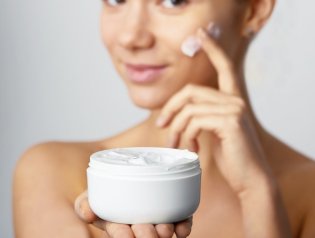 Питательный крем – подбираем продукт по типу кожи