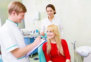Консультация стоматолога — бесплатно