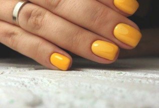 В подарок 10-е покрытие гель-лак Luxio, Beautix