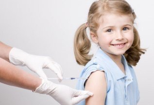 Инфанрик - это вакцина против коклюша, дифтерии и столбняка