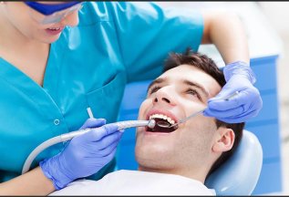 Круглосуточное лечение зубной боли: абсцесс от 1500 рублей