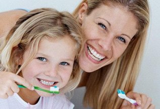 Обучение мам чистке зубов своим малышам БЕСПЛАТНО!