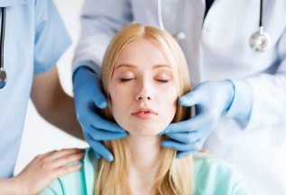 Консультация челюстно-лицевого хирурга — 500 рублей