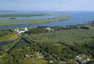 Природа Озеро Ильмень, река Волхов, лес