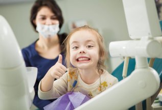 Лечение зубов детям от 1000 руб