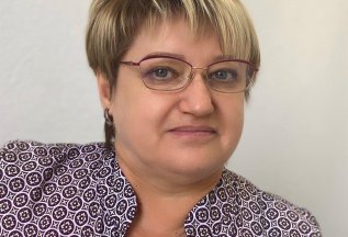 Стрижки женские все виды 1200р
