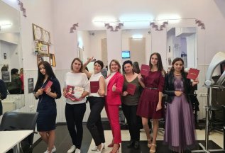 Базовый Курс . Покрытие гель лака под кутикулу./ 15 дней