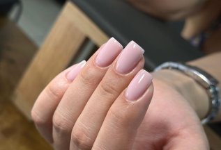 Маникюр по специальной цене