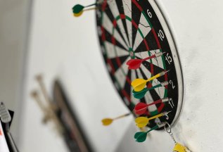 Оставь отзыв на наших карточках и получи 100 рублей