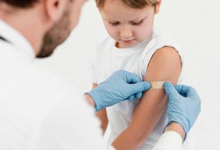 Минус 15% на вакцинацию при покупке детских программ