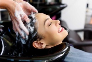 Уходовые процедуры для волос со скидкой 10%