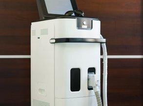 Использование современного оборудования ZOLLASER DL 206S